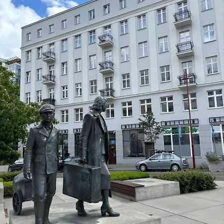 Dobry Adres Starowiejska Гдыня