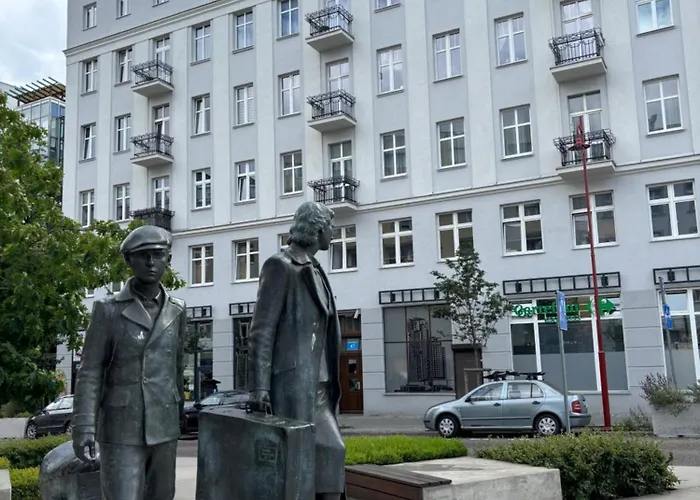 Dobry Adres Starowiejska Гдыня